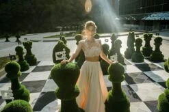 32-teiliges Schachfiguren Set - Topiary - GFK & Kunstrasen - Schach Set -Pflanztöpfe Verkaufsgeschäft 32 teiliges schachfiguren set topiary gfk kunstrasen schach set5