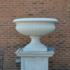 Englisches Pflanzgefäß Steinguss - Farley Castle -Pflanztöpfe Verkaufsgeschäft englisches pflanzgefaess steinguss farley castle3
