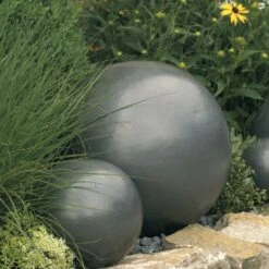 Gartendeko Kugel Aus Keramik - Anthrazit Matt - Mestonia