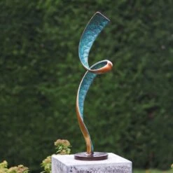 Moderne Gartenplastik Türkis - Bronzeskulptur - Ammara