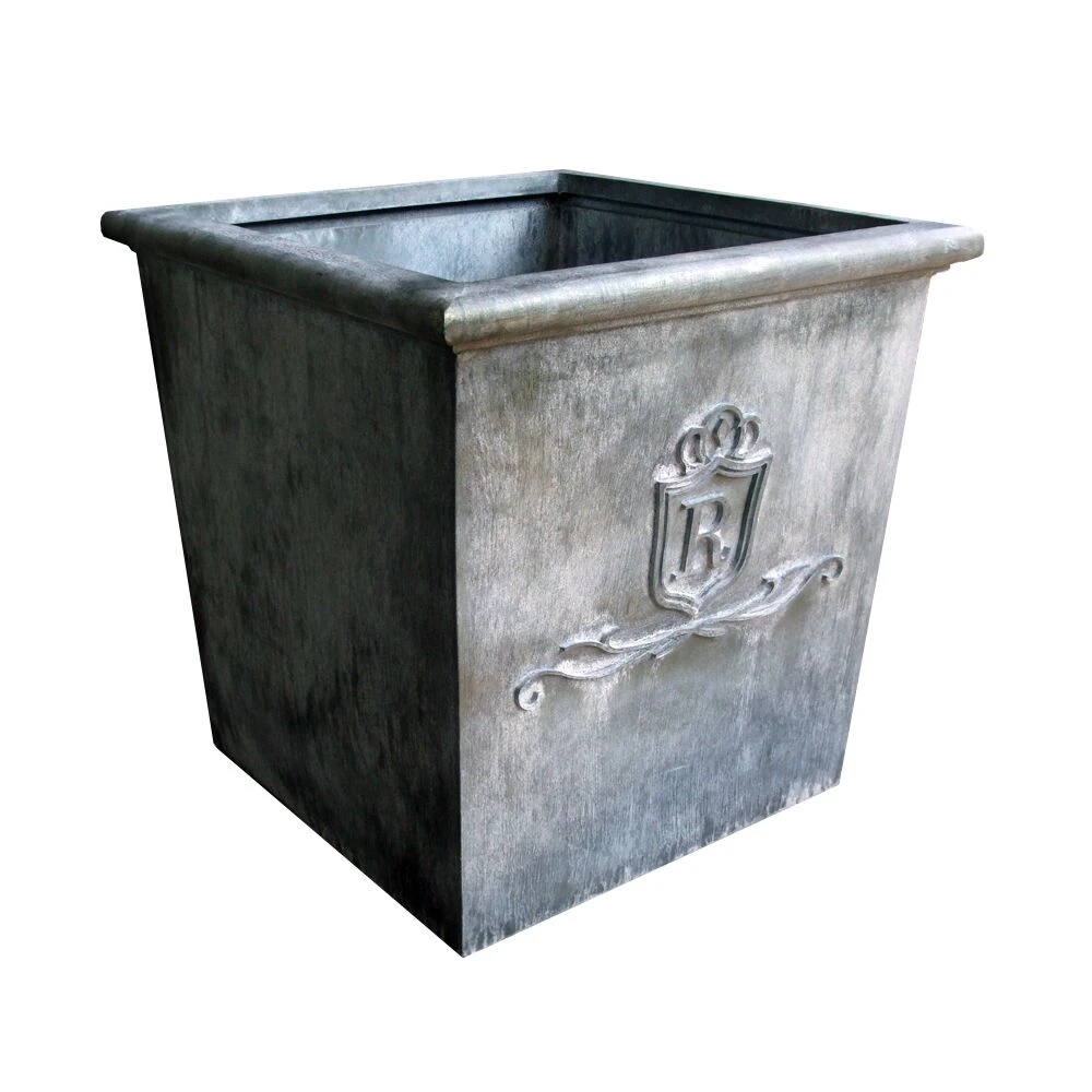 Pyramidenförmiger Pflanzkübel Mit Logo Royal Aus Metall - Rusicano 3 Pyramidenförmiger Pflanzkübel Mit Logo Royal Aus Metall - Rusicano