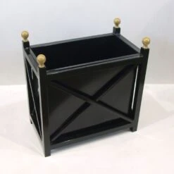 Schwarzer Metall Pflanzkübel Mit Goldenen Finals - Libro Boma -Pflanztöpfe Verkaufsgeschäft schwarzer metall pflanzkuebel mit goldenen finals libro boma4